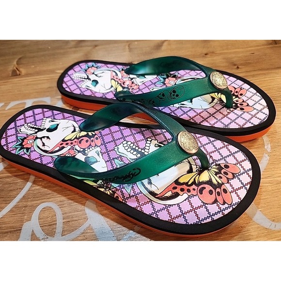 Ed Hardy Flip Flops Rare Tattoo Style‎ Skeletons Purple Women's Size 7 - Picture 1 of 10
